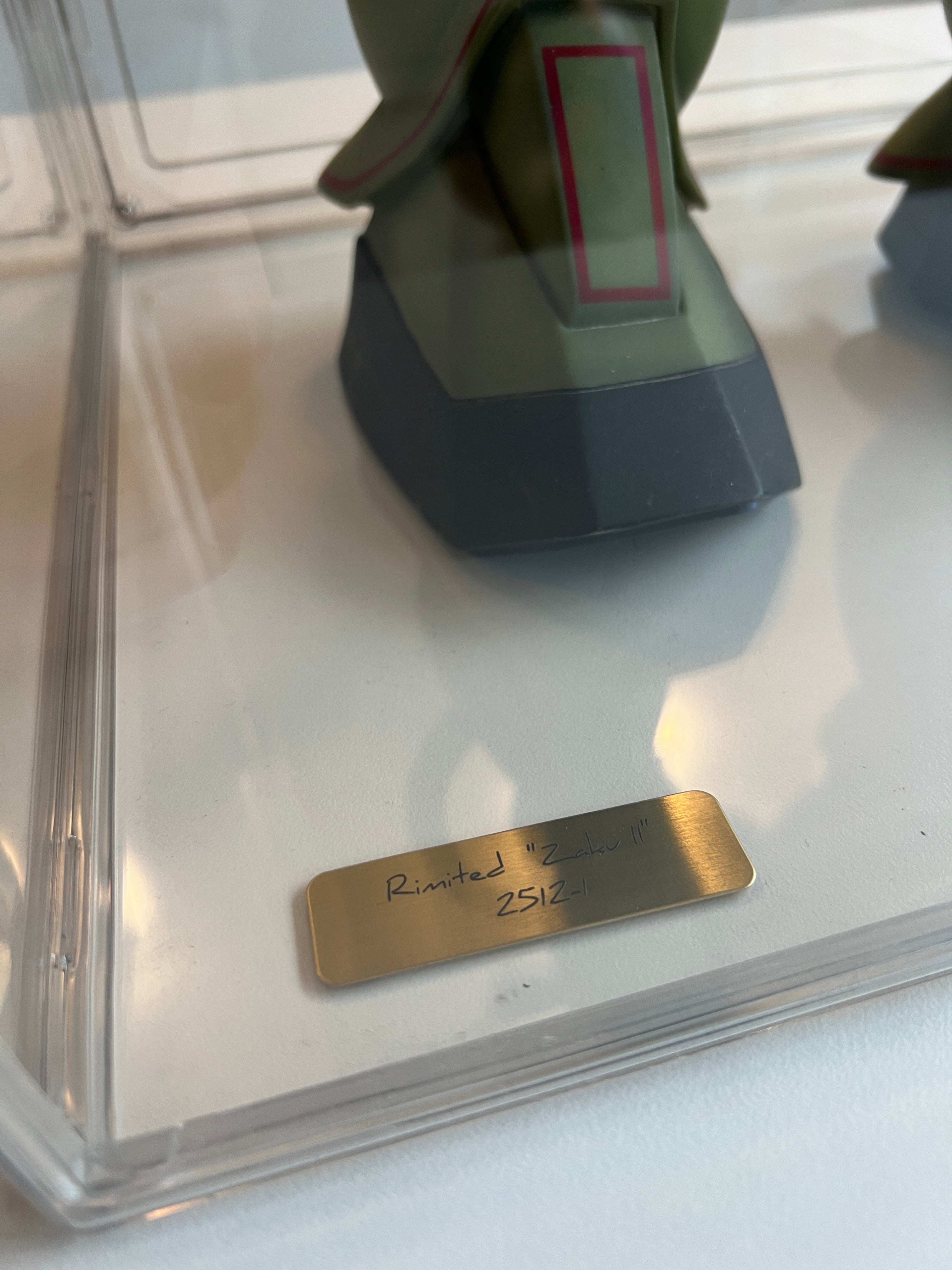 Rmited "Zaku-II" 2512-1