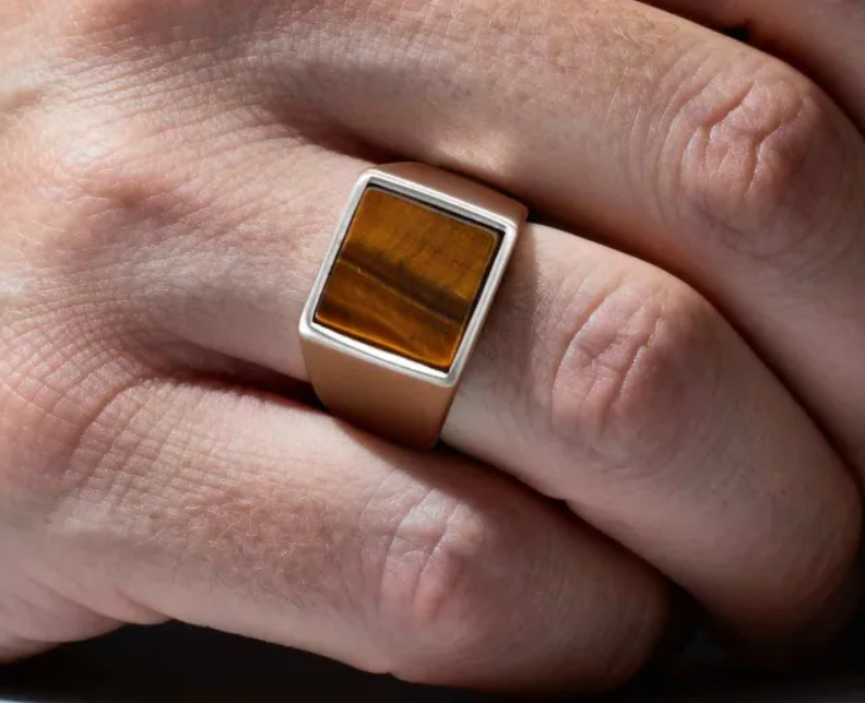 Signet ring Tiger Eye
